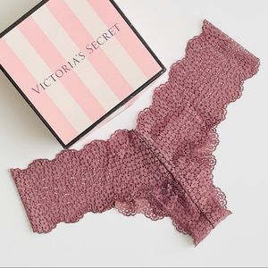 SMALL Victoria’s Secret mauve purple lace cheeky panty